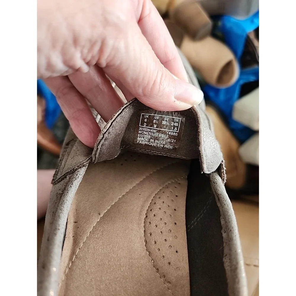 Clarks Trish Rose Copper Metallic Loafers‎ Shoes Slip On 8.5 M NWOT